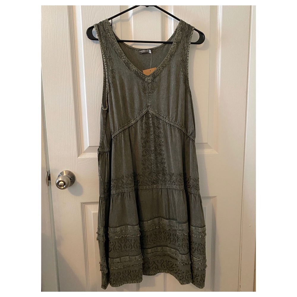 New • Earthbound • tiered & embroidered boho dress